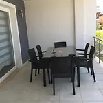 Roza Deluxe Villas