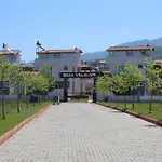 Roza Deluxe Villas Guzelcamlı