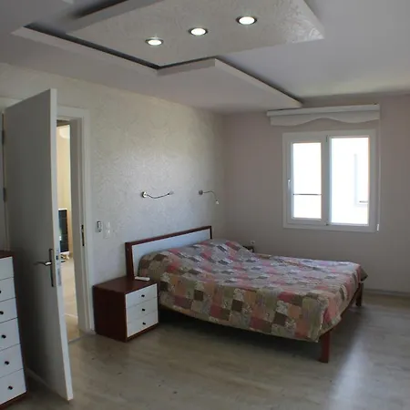 וילה Roza Deluxe Villas Guzelcamlı