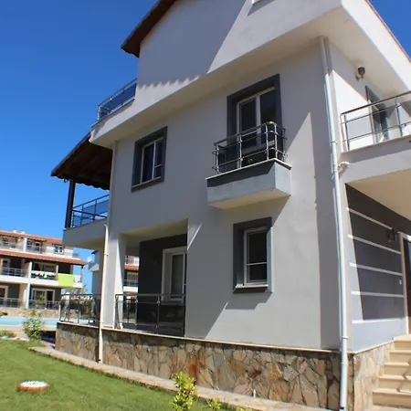 Roza Deluxe Villas וילה Guzelcamlı