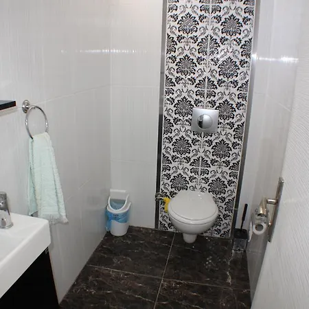 Roza Deluxe Villas *