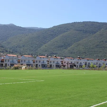 Villa Roza Deluxe Villas *