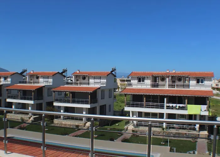 Roza Deluxe Villas * グゼルカミル