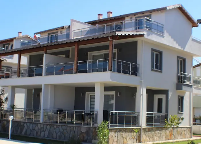 Roza Deluxe Villas Guzelcamlı